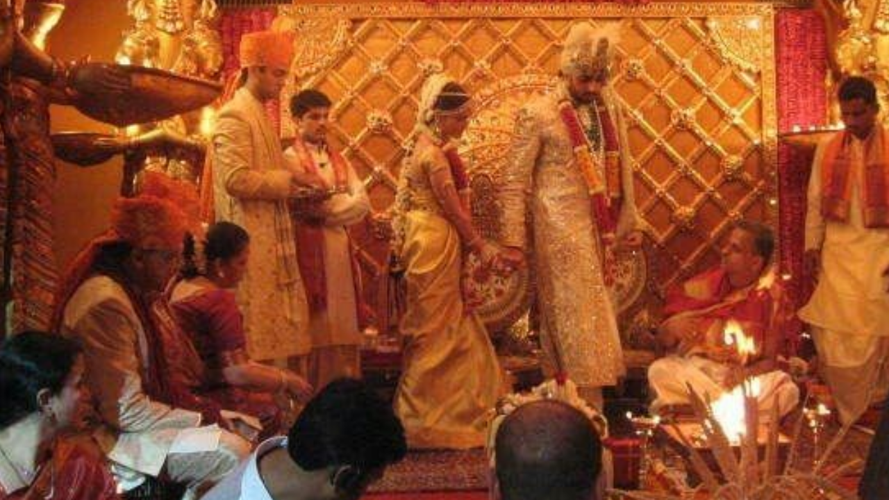 Abhishek's wedding styling had a great Mughal inspiration