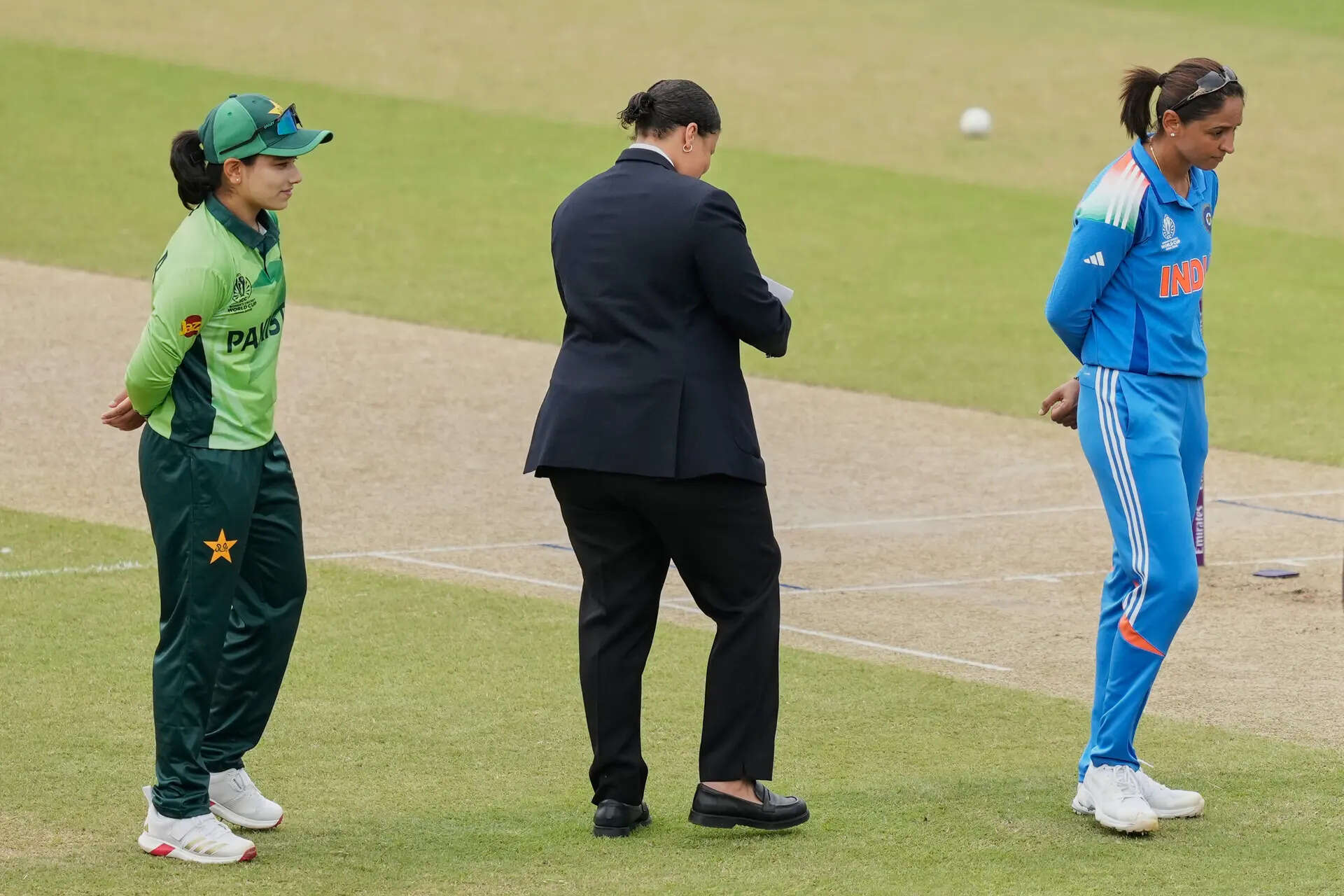 Pakistan won the toss and elected to bowl