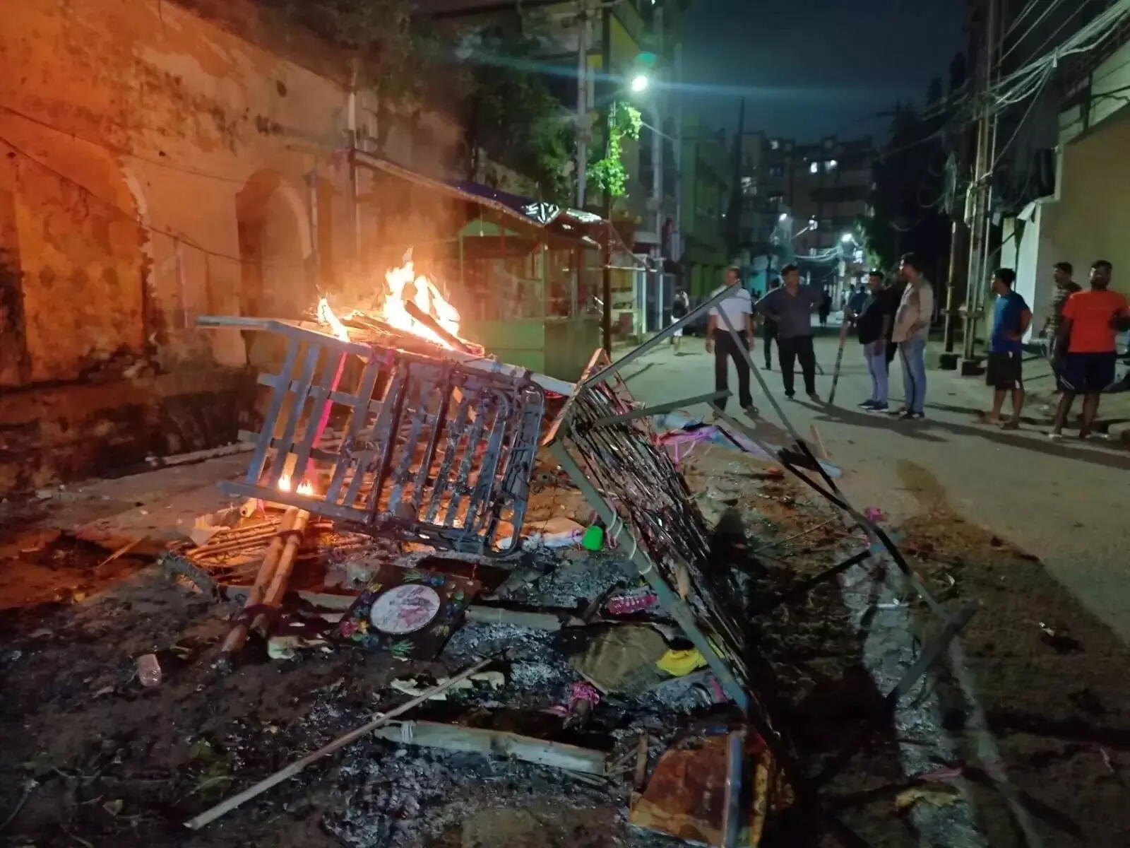 Siutation turned tense after clashes in Cuttack. (PTI) Cuttack tense after violence during Durga idol immersion (2).