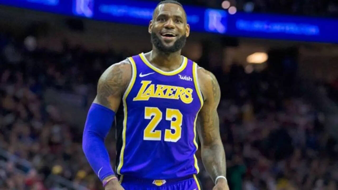 LeBron James (1)