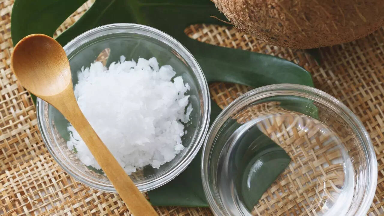 Practical ways to use salt to dry clothes faster indoors