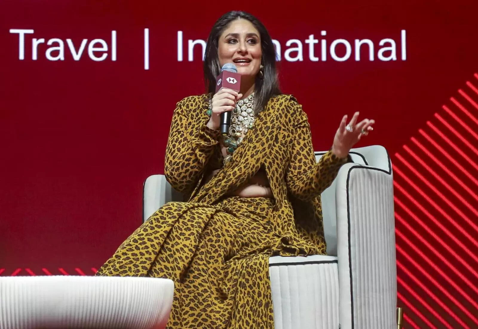 Kareena Kapoor Khan in Delhi (3).