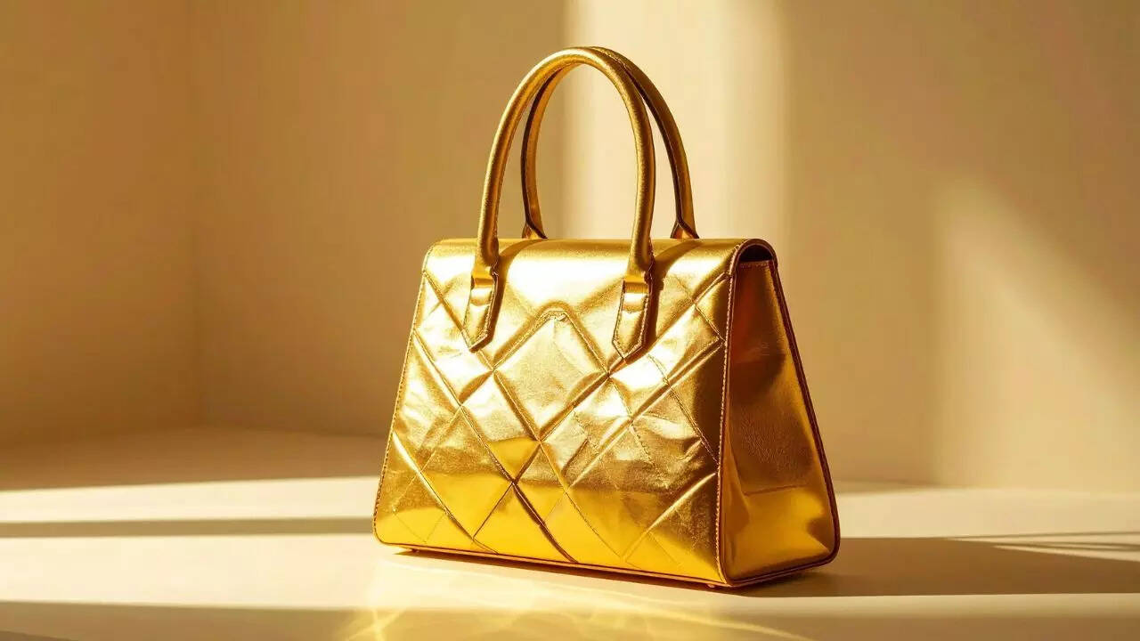 Elegant handbags