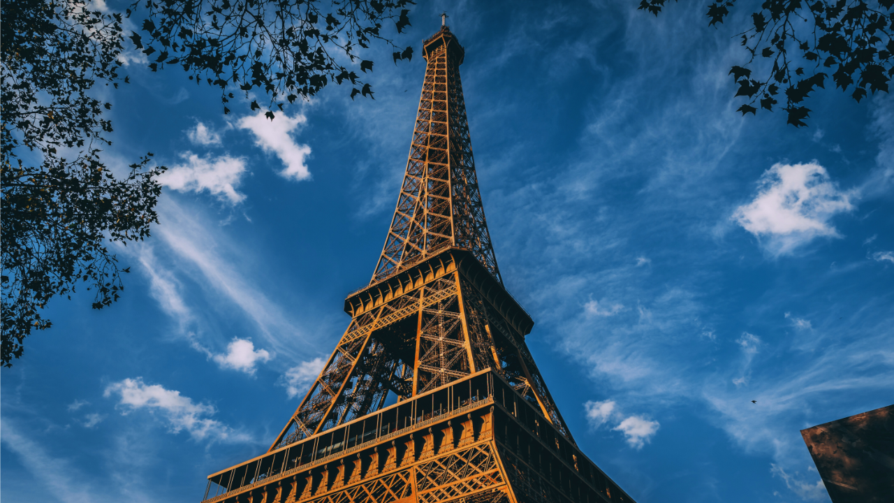 eiffel tower