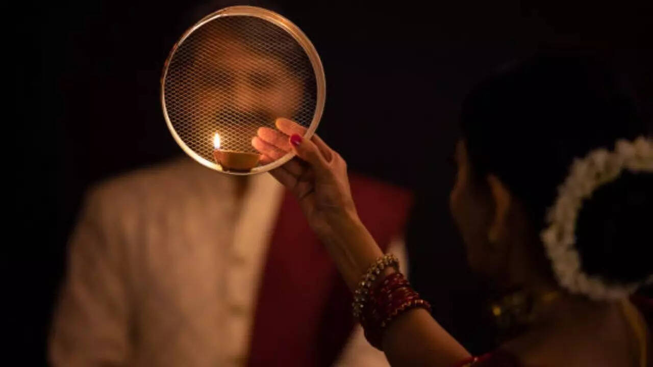 Image credits: Getty Images Best messages & wishes for Karwa Chauth