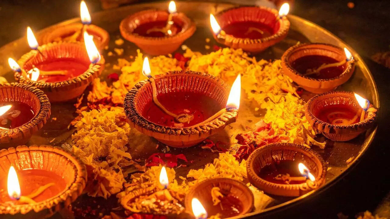 Diwali 2025: Is it on 20th or 21st October? Here’s your complete Diwali puja guide