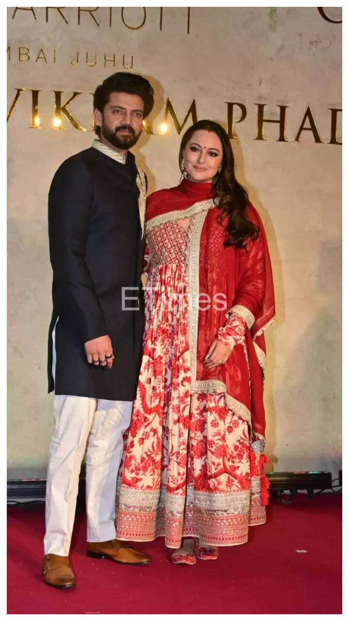 Sonakshi Sinha - Zaheer Iqbal (3)