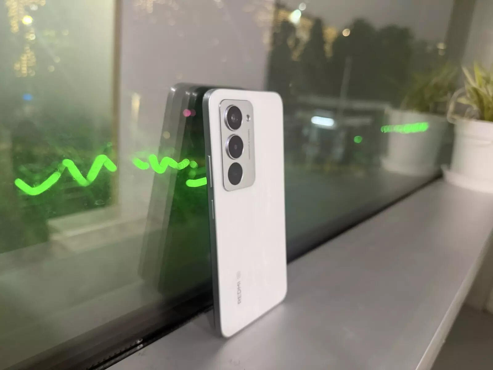 Redmi 15 5G design
