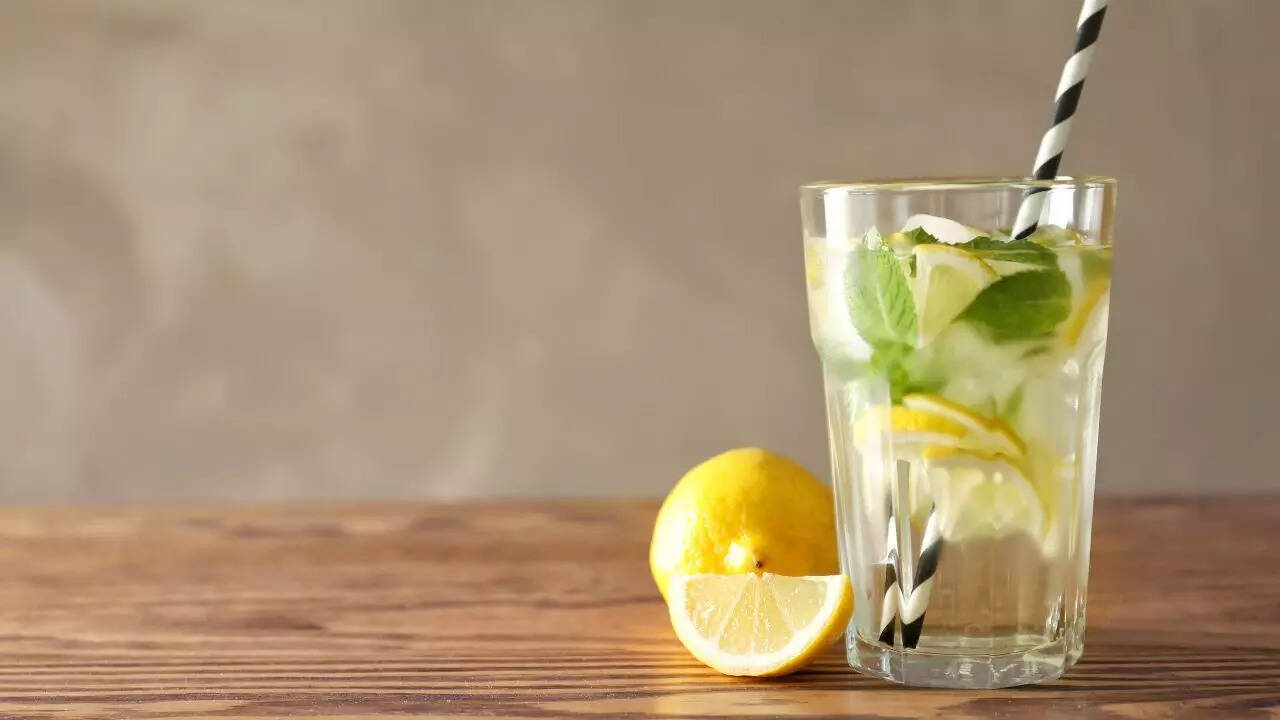 Unsweetened lemon water