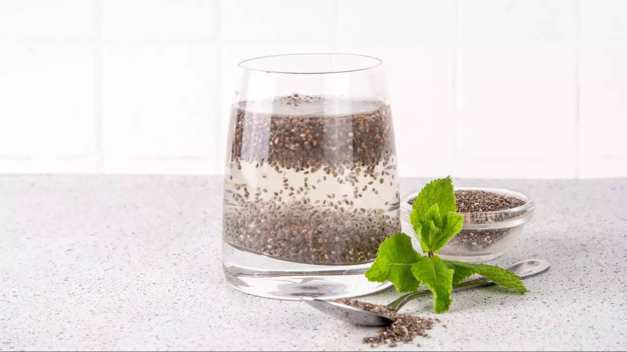 Chia and basil seeds
