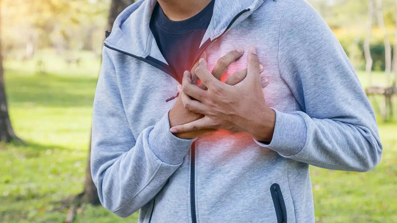 Actor-singer Rishabh Tandon dies of heart attack: Underlying heart issues that can affect young people, and how they can be prevented | 3 Image credits: Canva