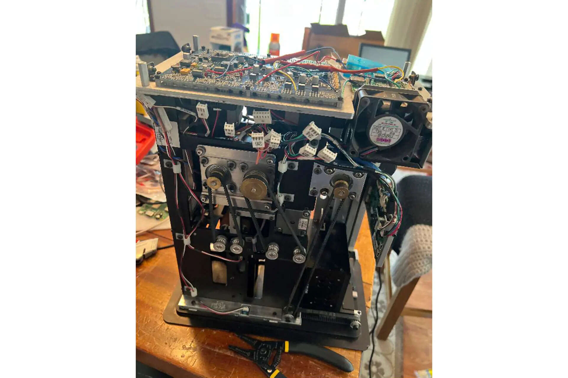 This image shows a card shuffler allegedly used by defendants in a sports betting and illegal gambling case brought by the US attorney's office of the Eastern District of New York. (U.S. Attorney's Office vis AP) NBA head coach and player charged in sprawling sports betting and Mafia-backed poker schemes