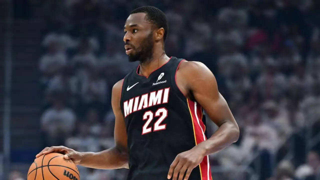 Andrew Wiggins playing for the Miami Heat (Image via Getty Images) Andrew Wiggins