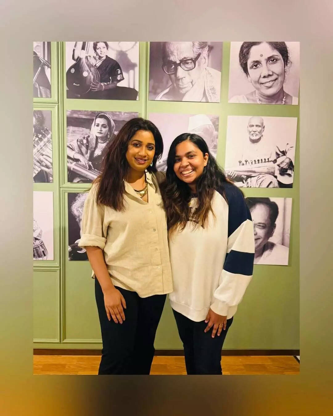 Anjana with Shreya Ghoshal_