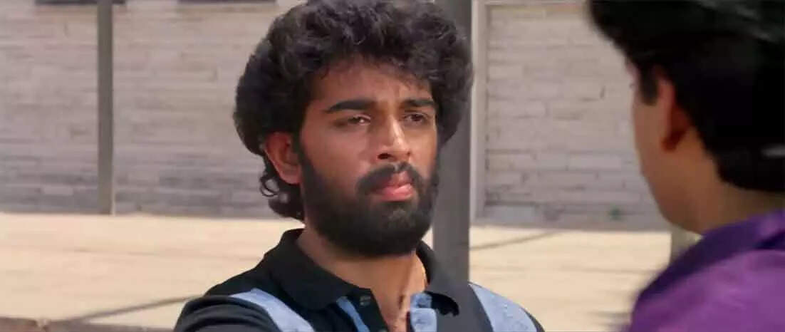 JD Chakravarthy in Shiva