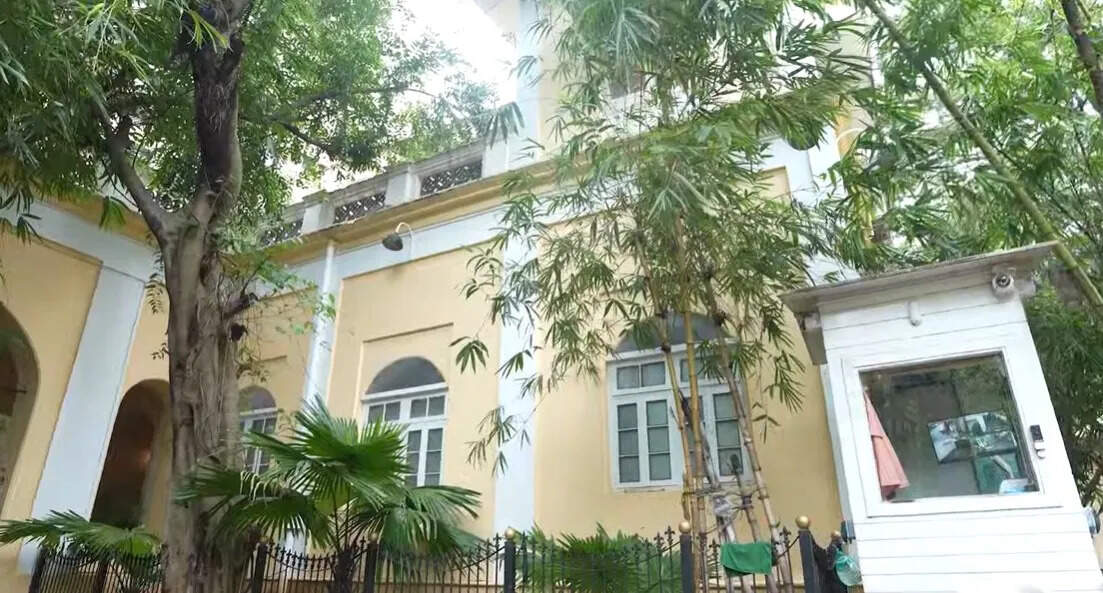 Diana-house.