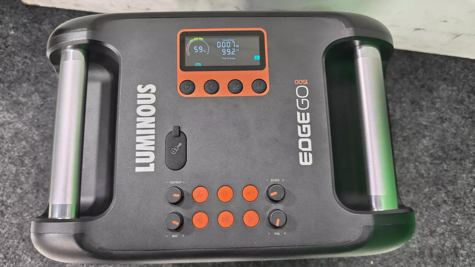 Luminous Edge Go 1500 portable power station top view