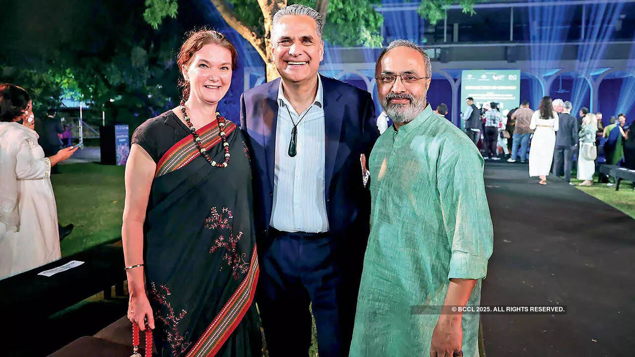 (L-R) Saskia Rao- de Haas, Patrick John Rata, New Zealand High Commissioner and Shubhendra Rao (L-R) Saskia Rao- de Haas, Patrick John Rata, New Zealand High Commissioner and Shubhendra Rao