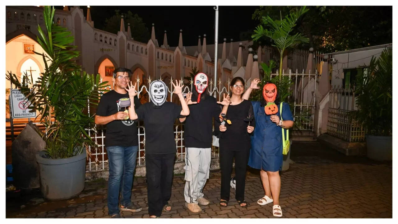 MixCollage-01-Nov-2025-01-54-PM-234