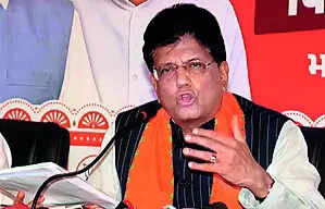 गोयल ने लोगों से विभाग के लिए वोट करने और 'जंगल राज' की राजनीति को खारिज करने का आग्रह किया