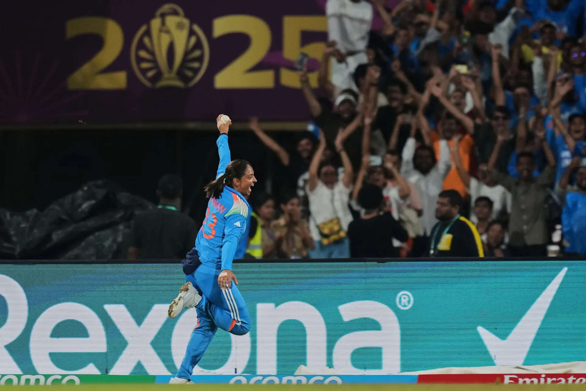 APTOPIX भारत महिला क्रिकेट WCup