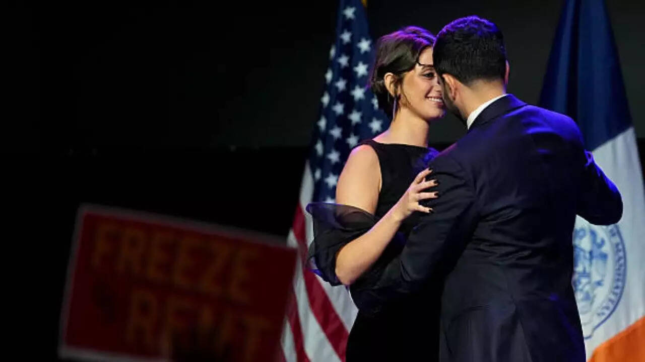 Instagram/ramaduwaji Rama Duwaji's victory day outfit