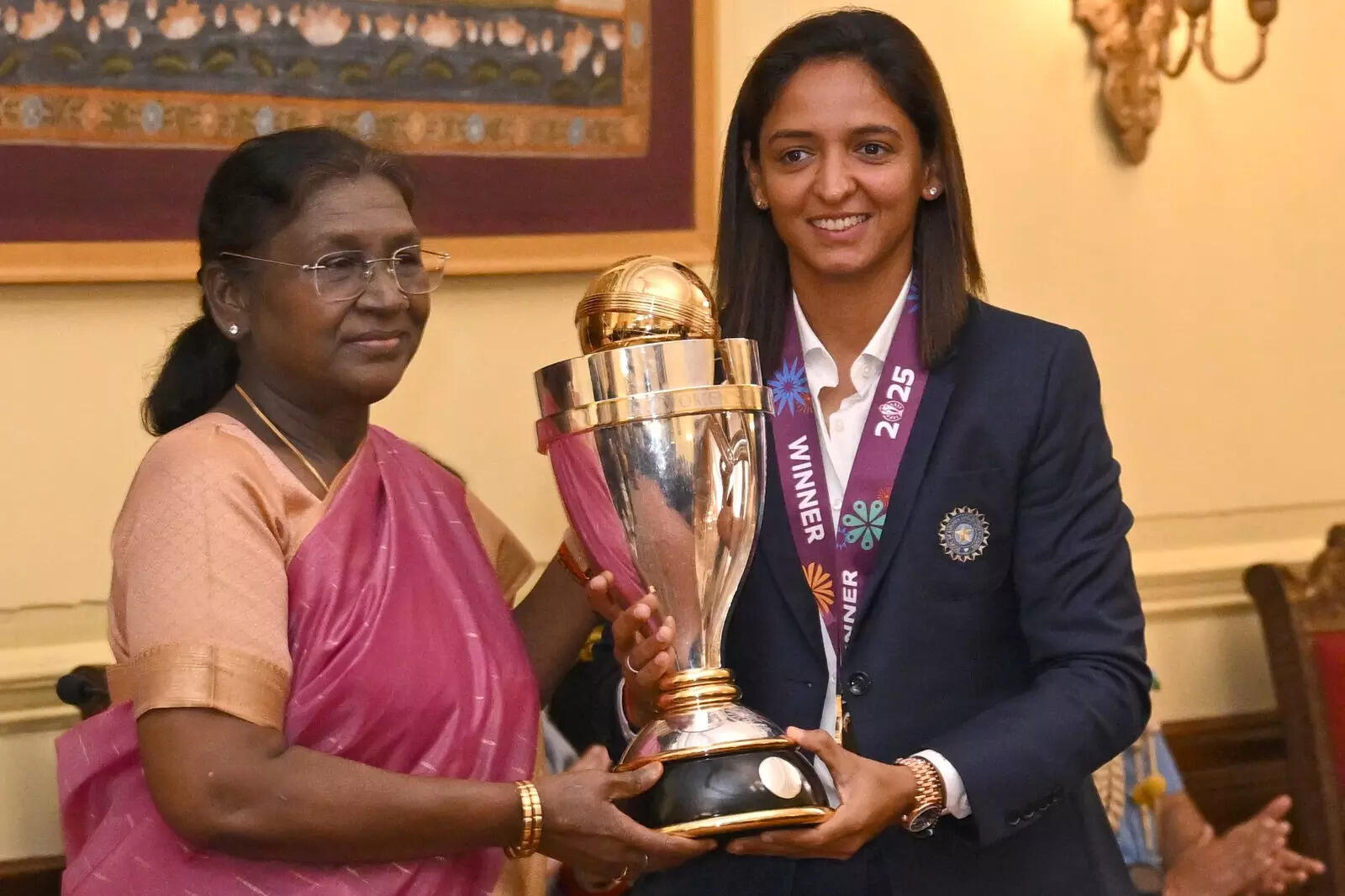 India Captain with President Murmu India Captain with President Murmu