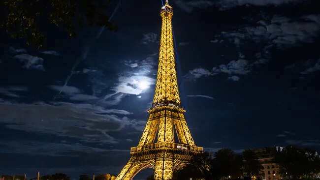 Photo by THIBAUD MORITZ/AFP via Getty Images Beaver Moon - The Eiffel Tower