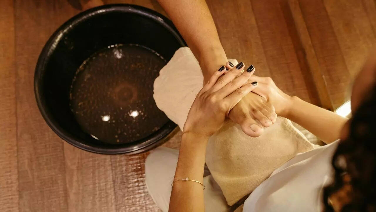 15-minute Japanese foot soak (Image credits: Canva)
