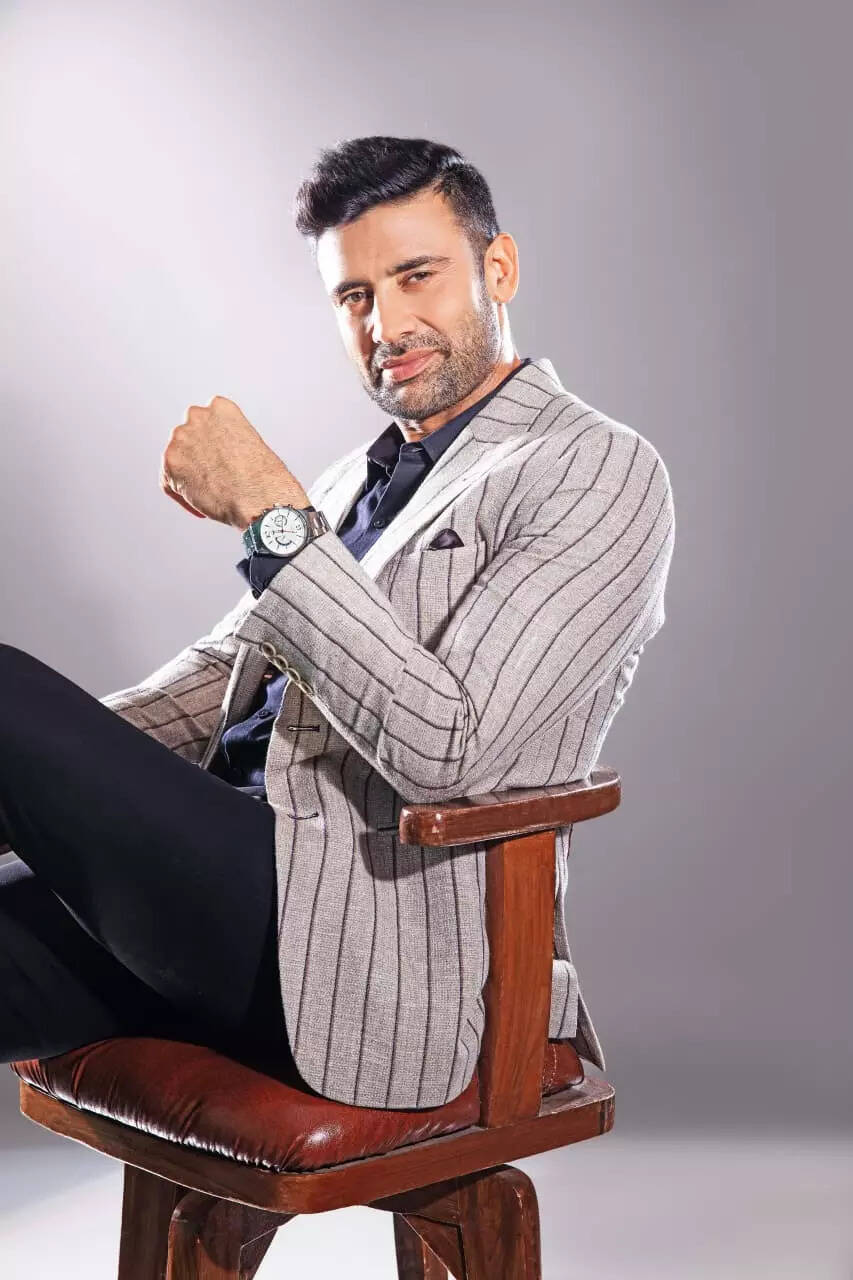 f11e59d4-651f-485e-a4c6-a09e1b708bec