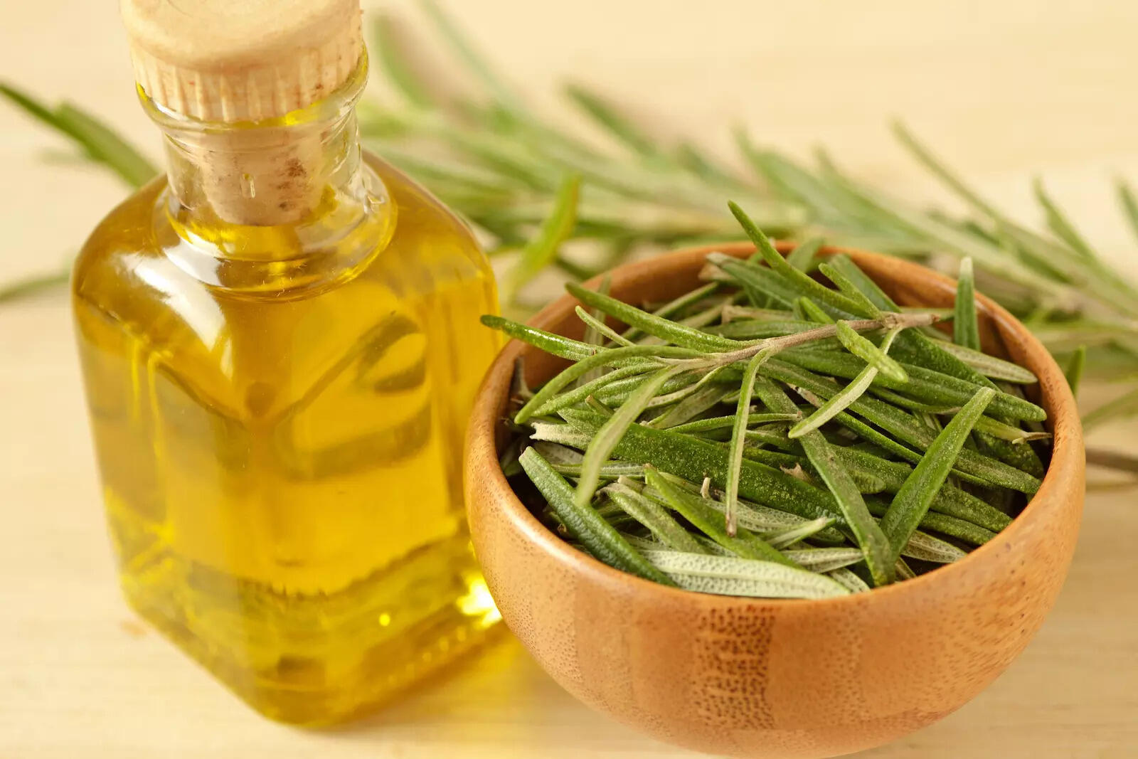  Rosemary Extract Could Help Your Skin Heal Without Scars, Study Finds