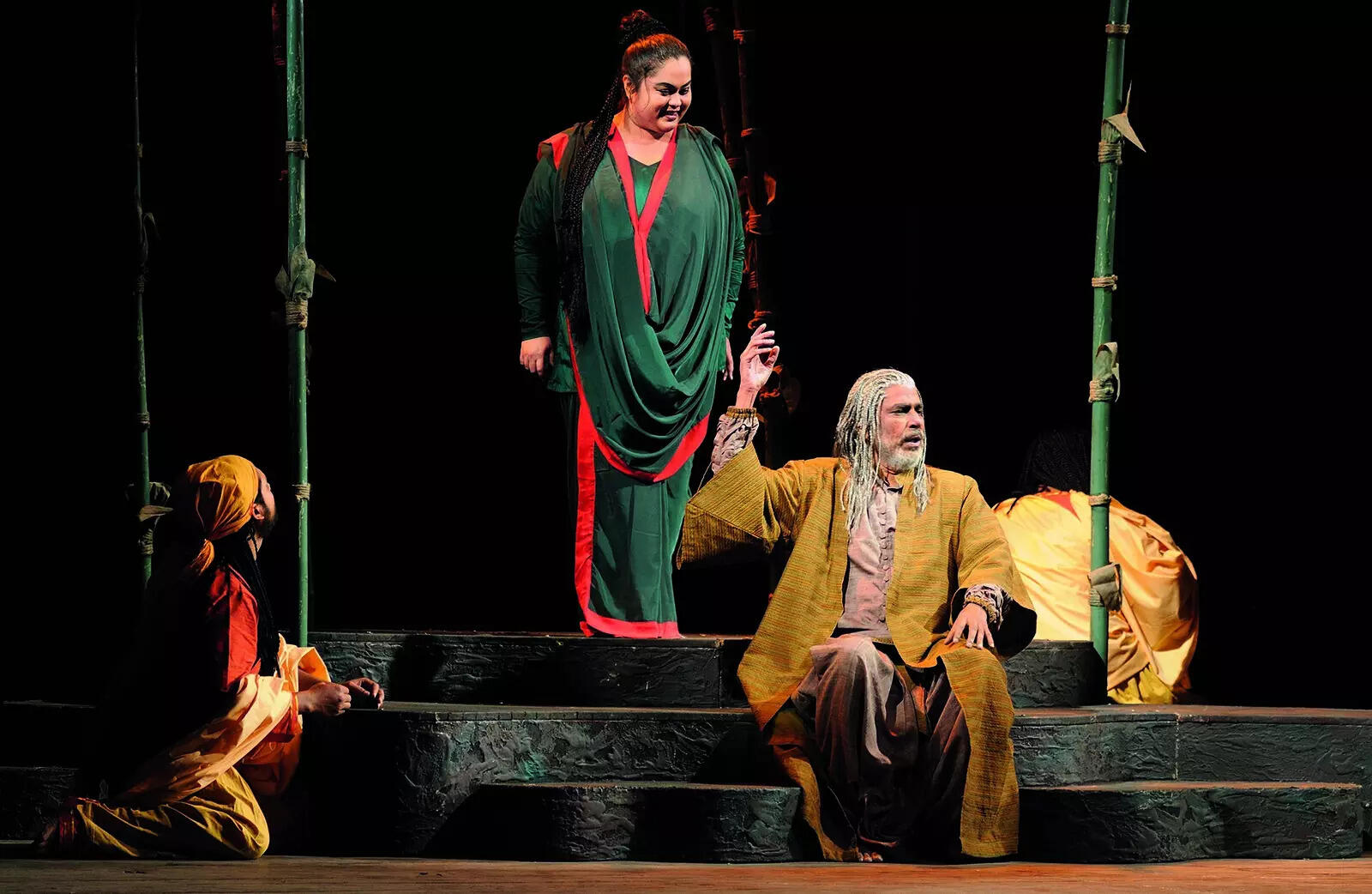 Rudraprasad Sengupta & Sohini Sengupta in Madhabi. This year’s Nandikar Theatre Festival intends to provide space to new age performers p3_ss_Sohini Sengupta in Madhabi 31