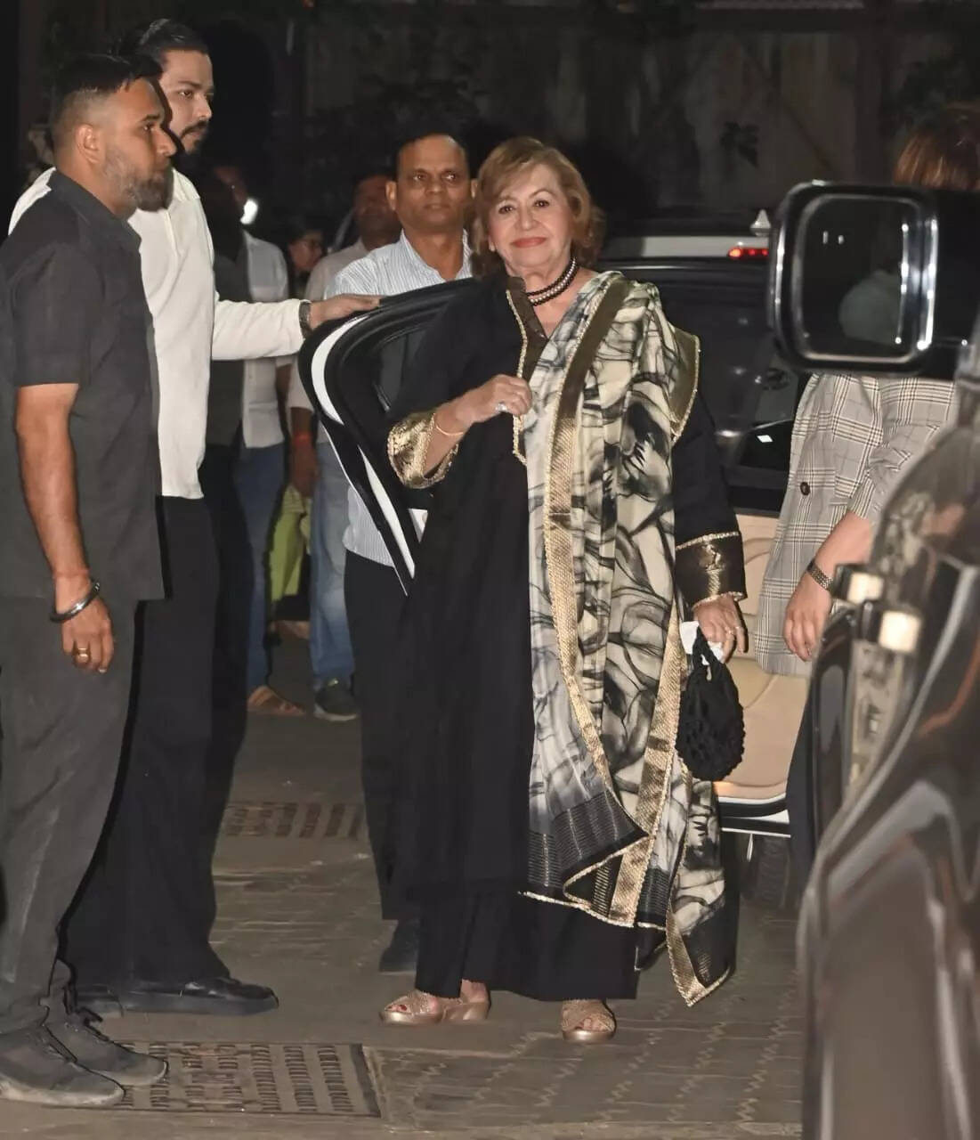 c2aec558-e24e-4452-bc21-a9c69615370d