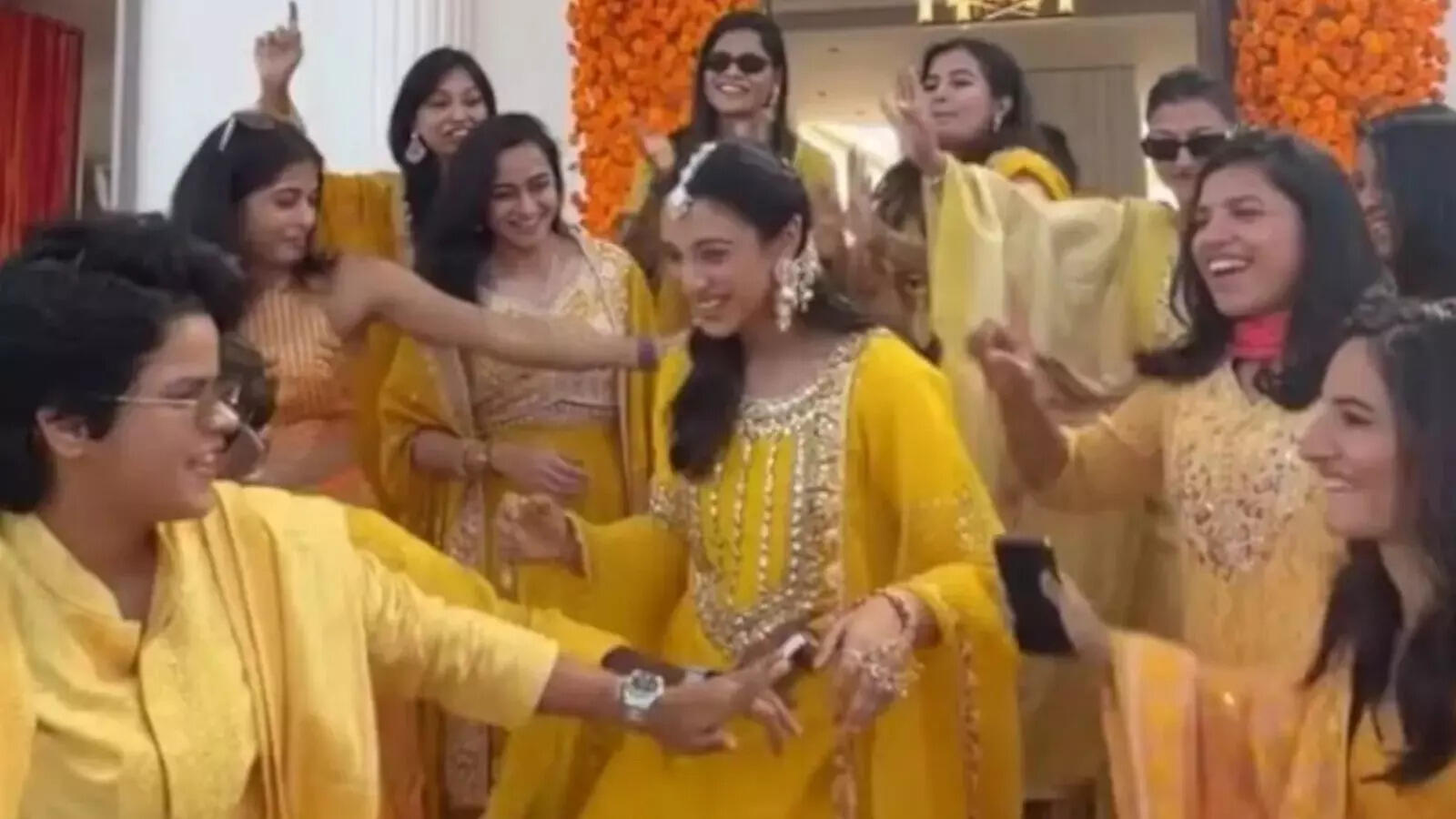 smriti mandhana haldi ceremony
