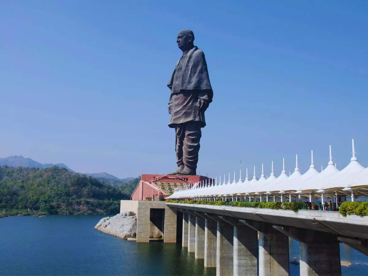 From floating park to tallest statue: Unbelievable world records held by India you probably did not know of! Statue of Unity, Gujarat