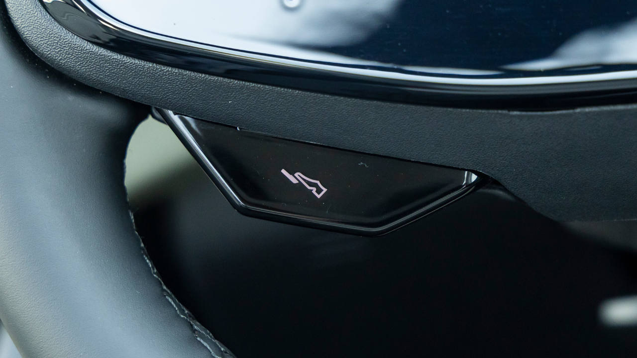 The e-SUV also gets three adjustable regeneration settings, which can be toggled using the steering-mounted controls