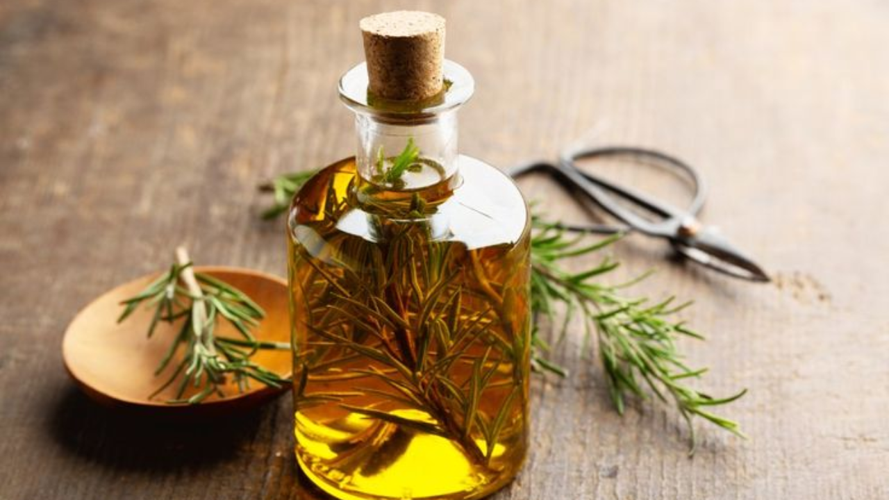Should rosemary be used for hair growth? (Image Credits: Pinterest) Should rosemary be used for hair growth?