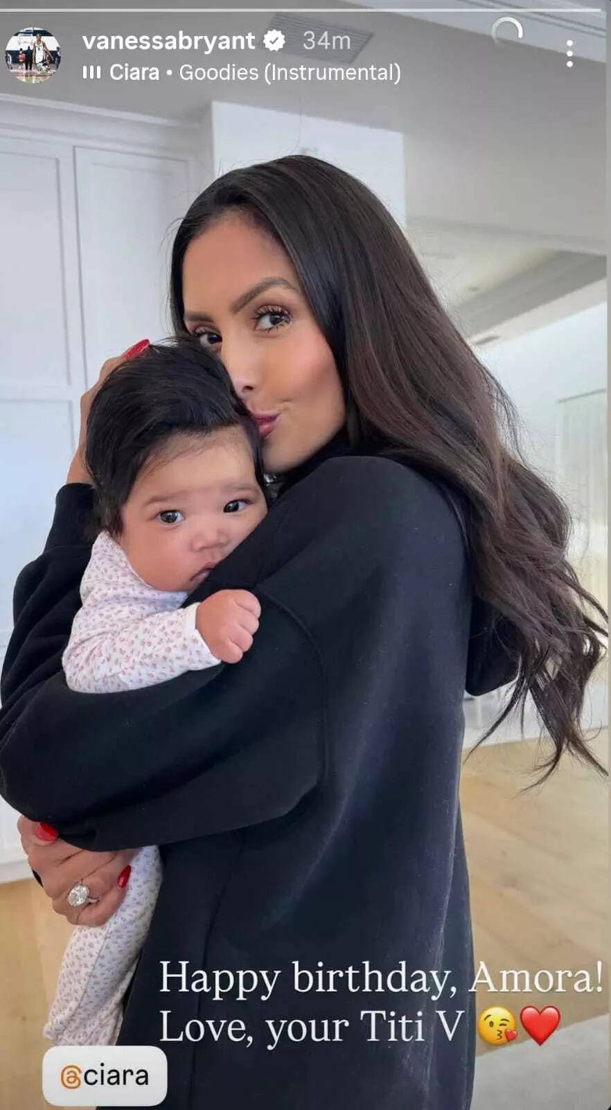 Vanessa Bryant's Instagram story Vanessa Bryant's Instagram story