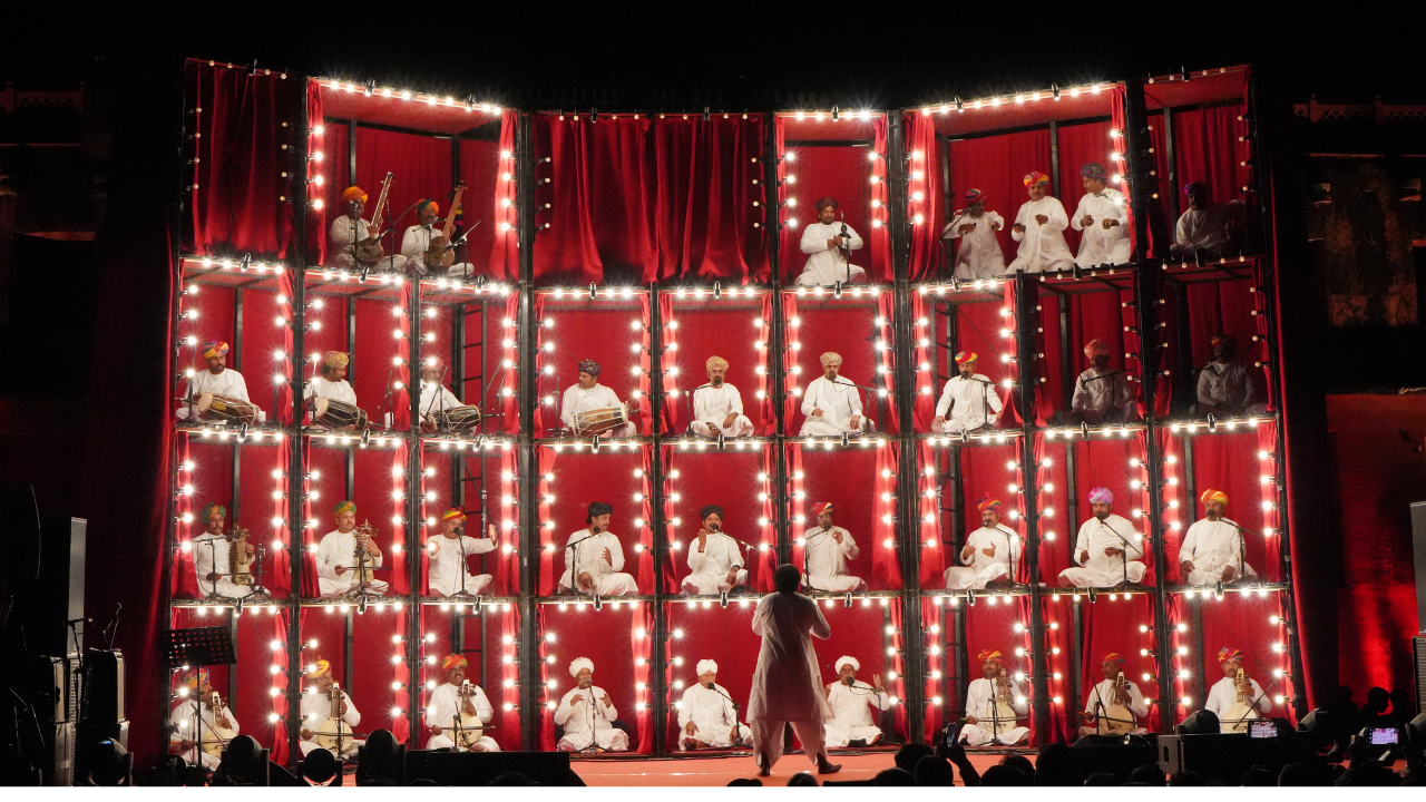 Performance by the ‘The Manganiyar Seduction’ Performance by the ‘The Manganiyar Seduction’