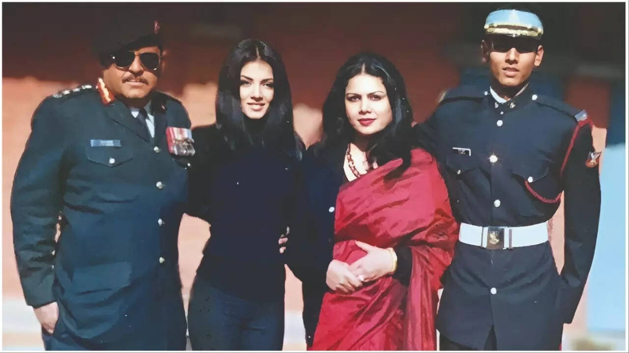 Celina Jaitly, who comes from an armed forces family, with her parents and brother in a throwback picture
