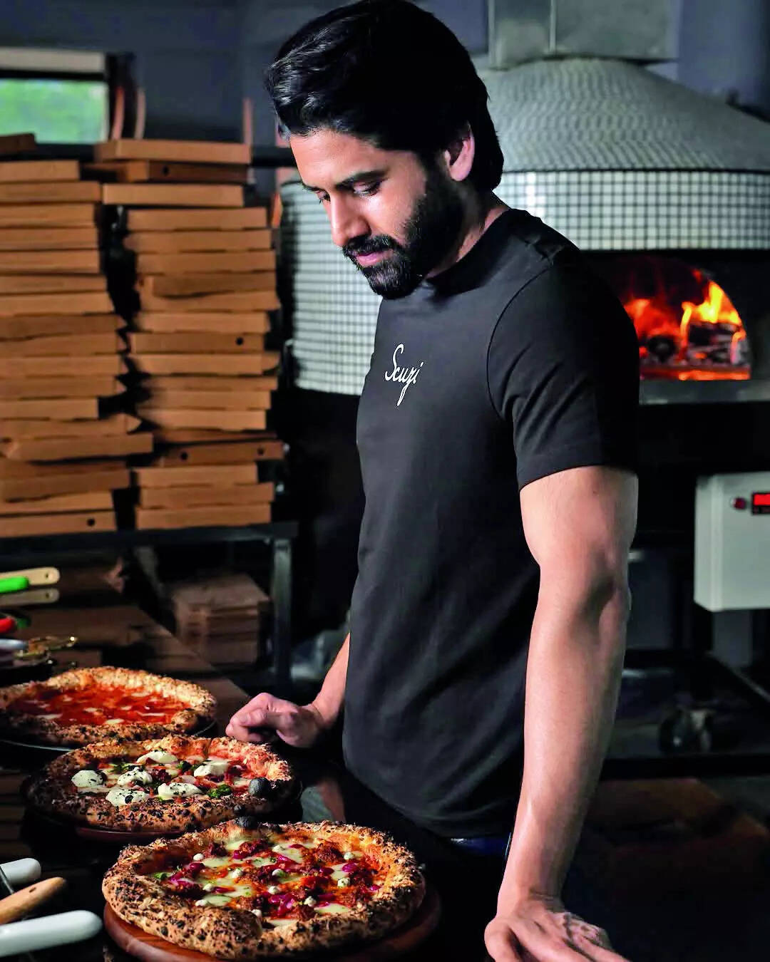 Naga Chaitanya (Scuzi restaurent)