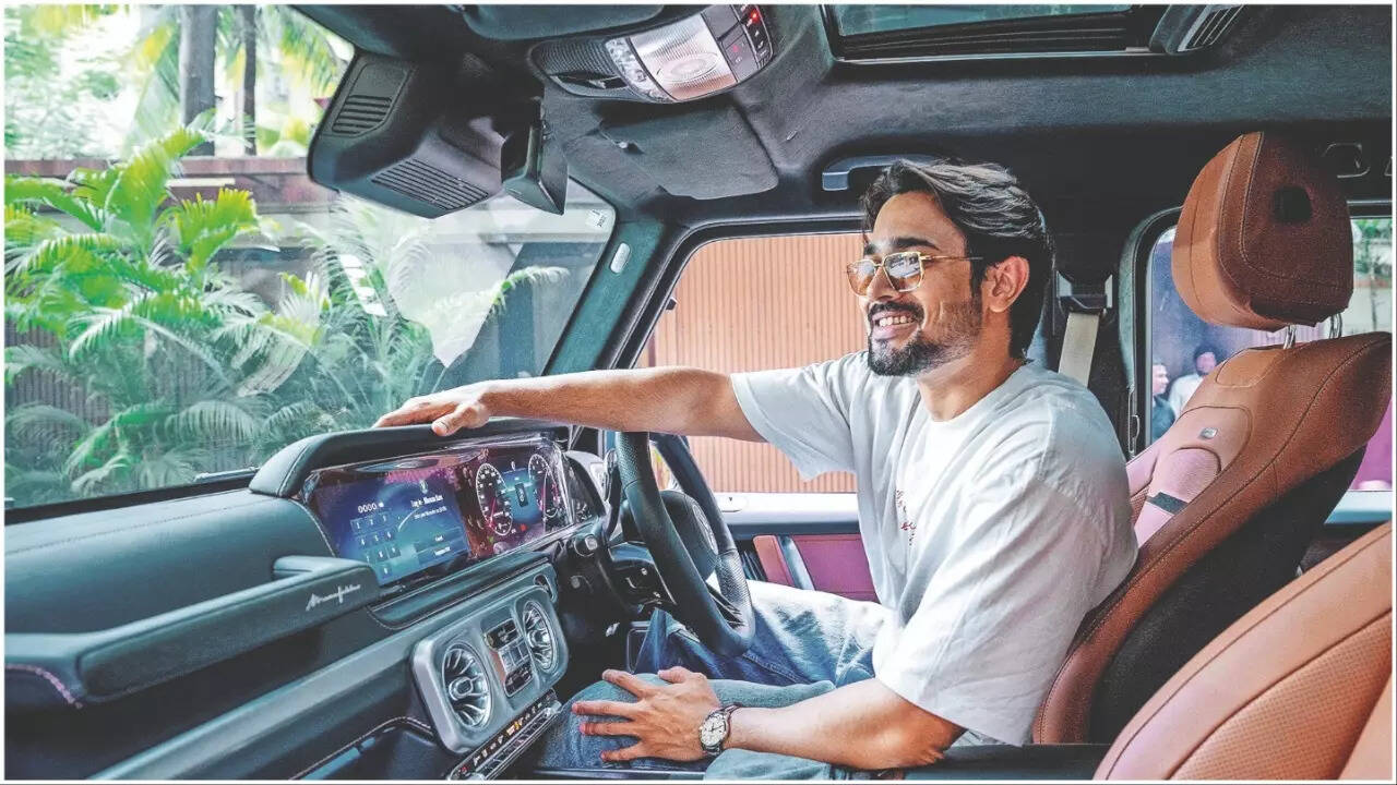 Bhuvan Bam in his G-Wagon