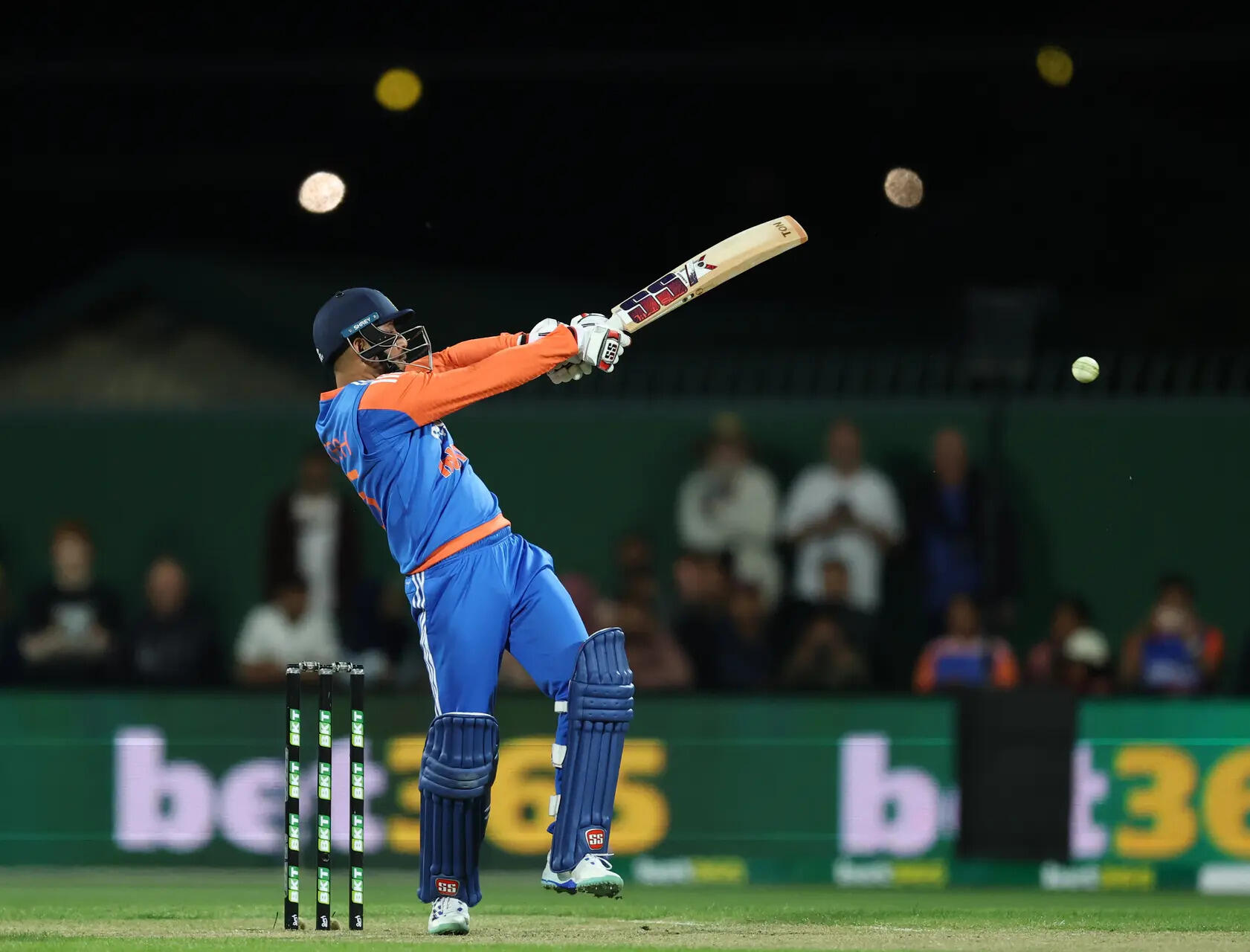 Australia v India - T20 Series: Game 3