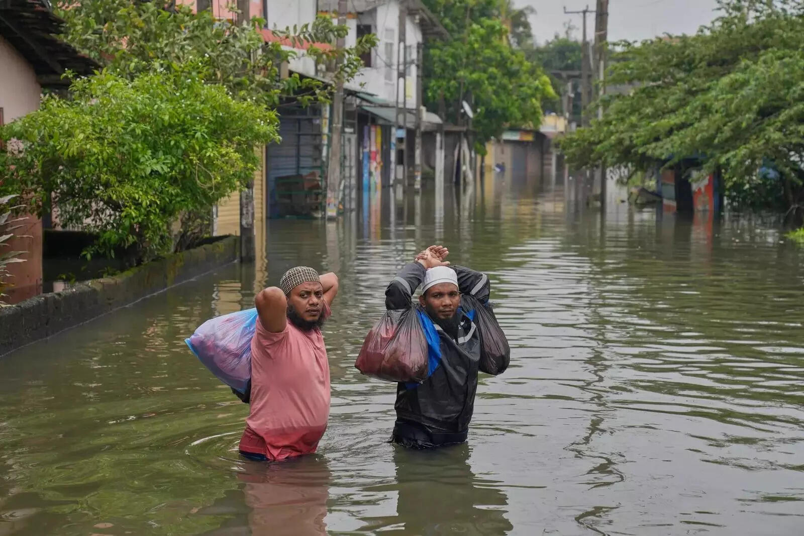 Photos from Sri Lanka flood