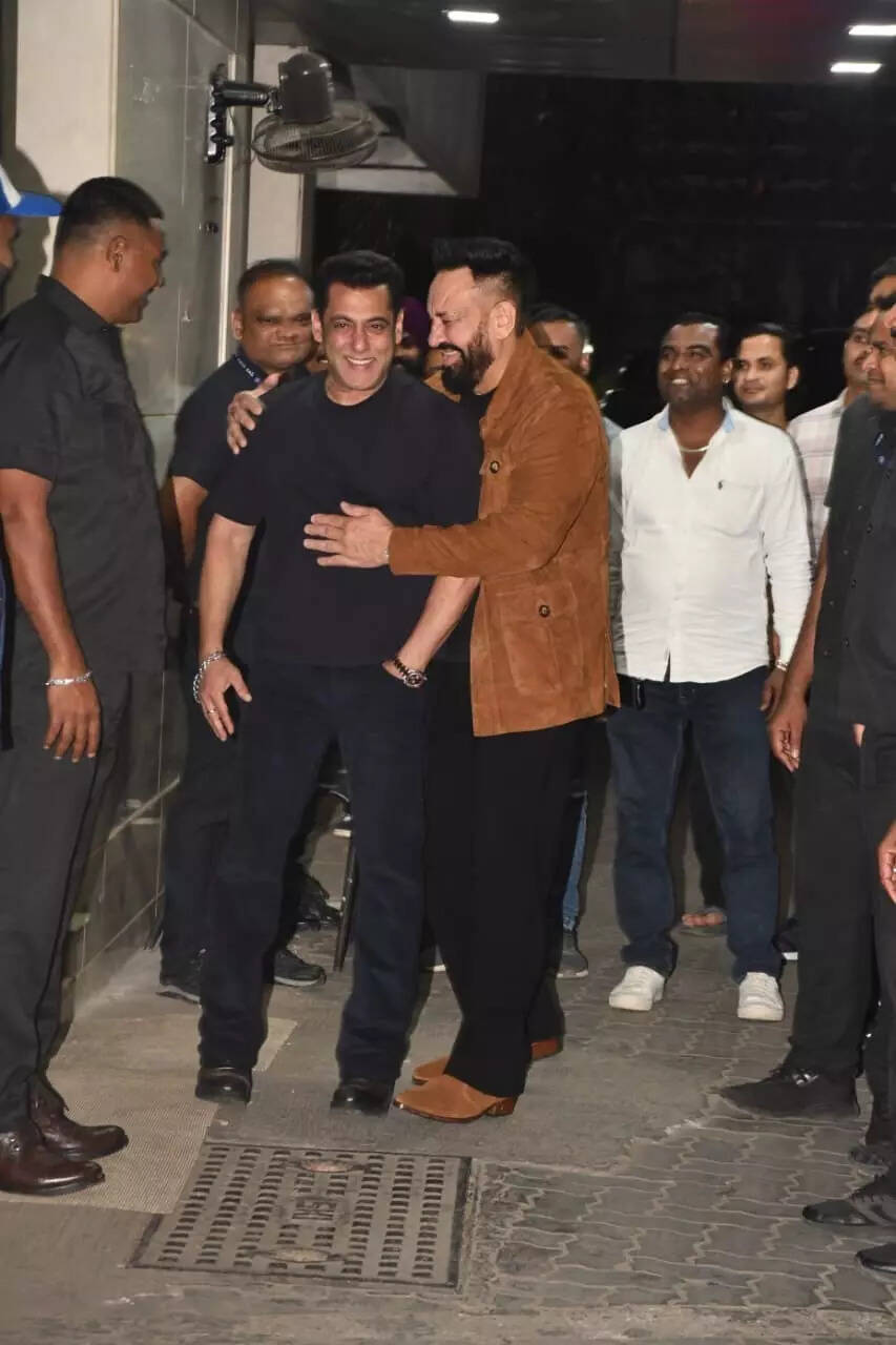 e8c7f818-6723-416b-a1a1-9e5c406b3854