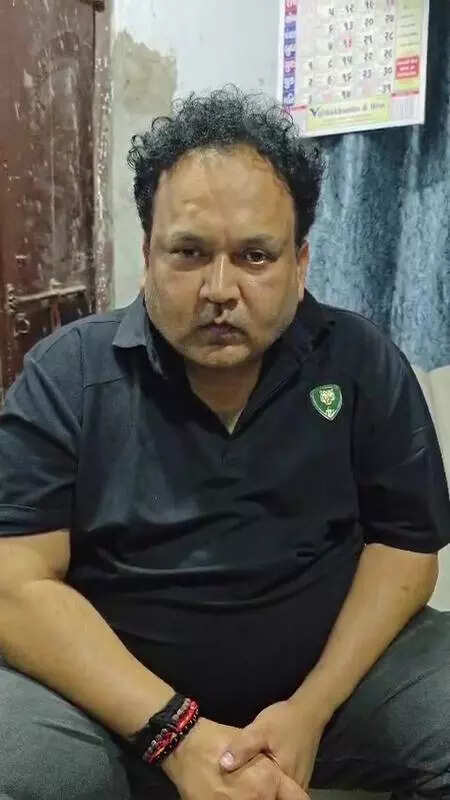 Surat developer apologises for bursting firecrackers in public