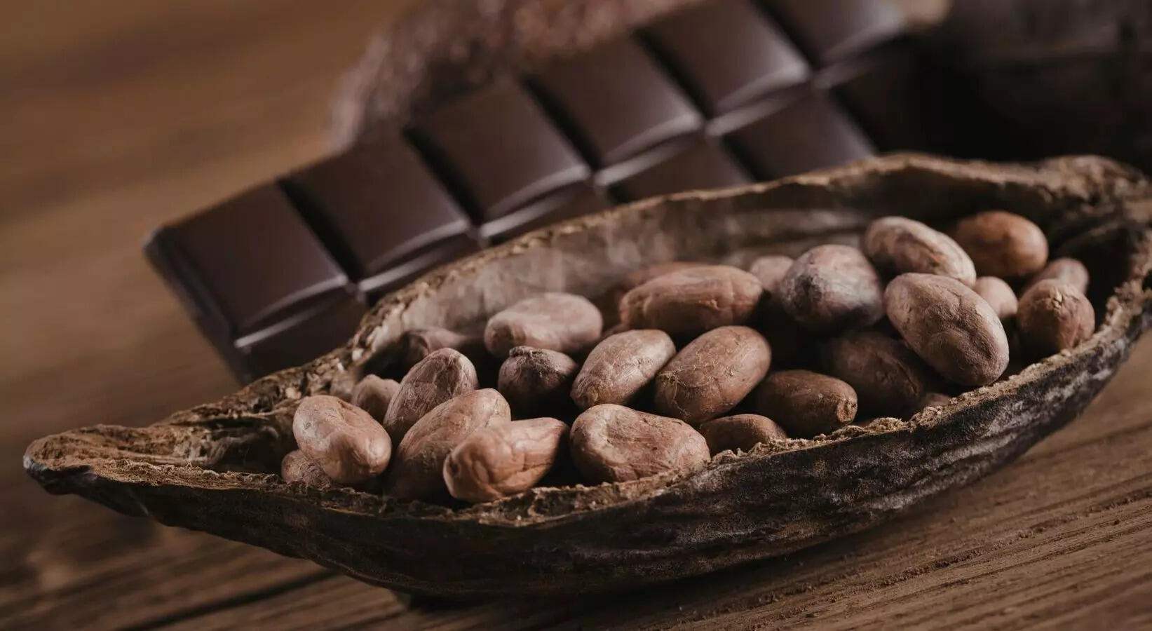 தினசரி நல்வாழ்வை அதிகரிக்க ஆண்களுக்கான முக்கிய டார்க் சாக்லேட் நன்மைகள்