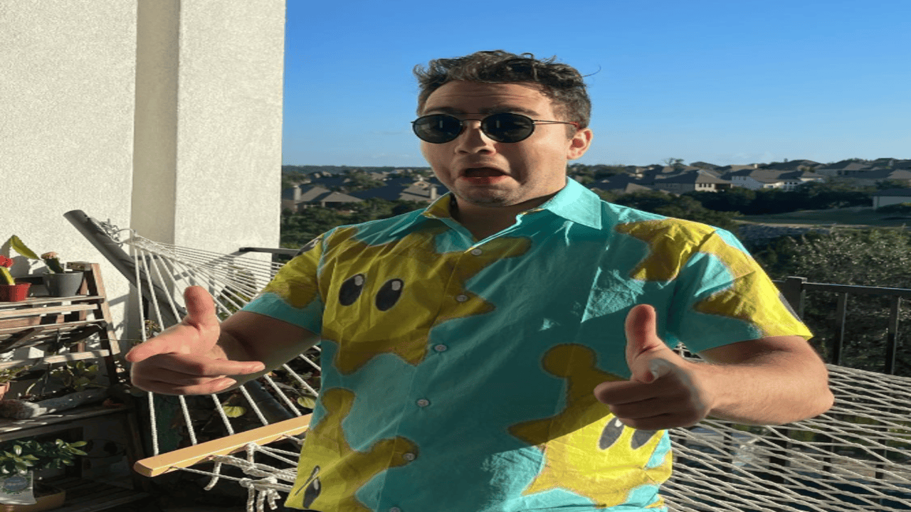 Mizkif net worth in 2025