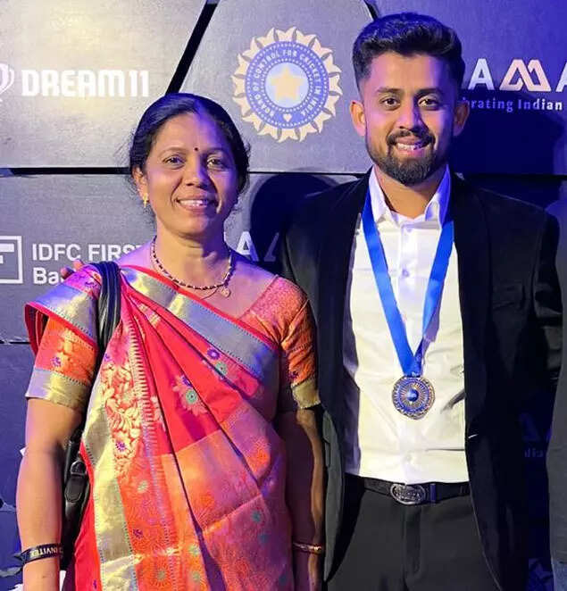 Vishal Jayswal with his mother (Image credit: Special arrangement)