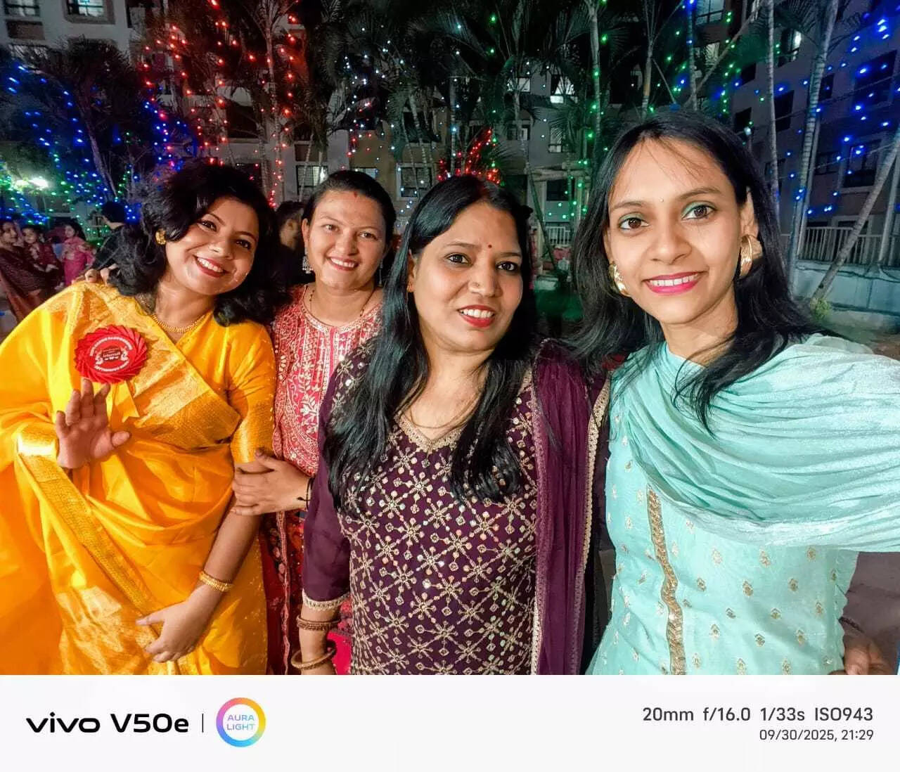 Lead holding pic from Smondoville. 2